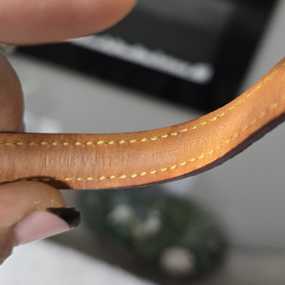 Louis Vuitton Murakami Multicolor Monogram Phone Strap - Picture 5 of 7